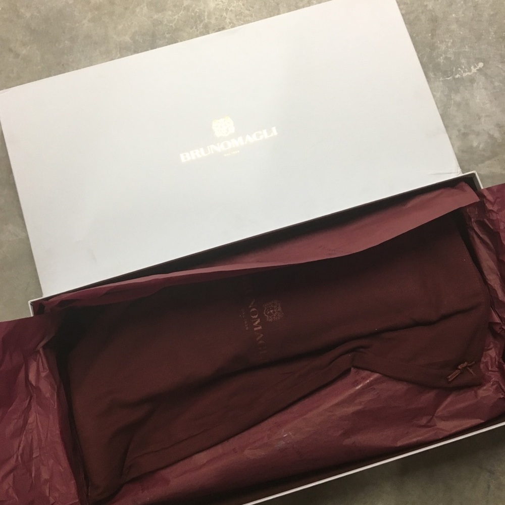 ๐ธ๐ Bruno Magli โฆ Suede Knee High Boot โฆ Black - Picture 8 of 8